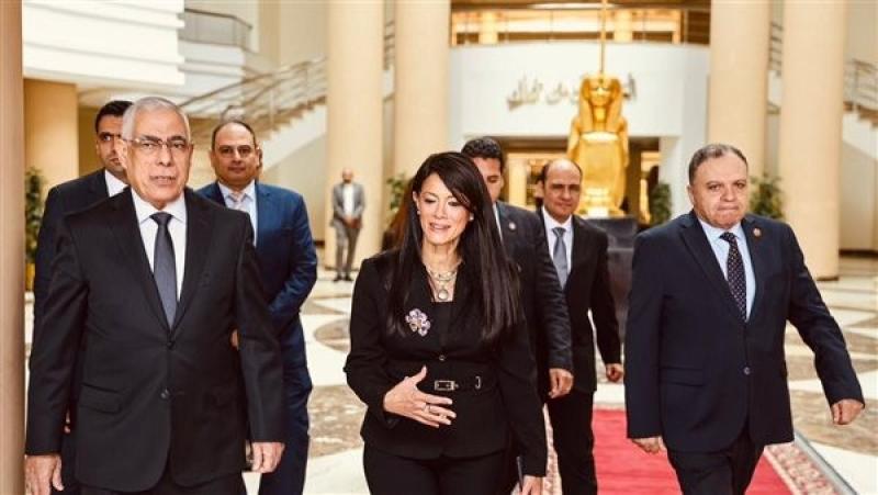 «المشاط»: منظومة متكاملة لتطوير الخدمات الحكومية من خلال «خدمات مصر» والمراكز التكنولوجية