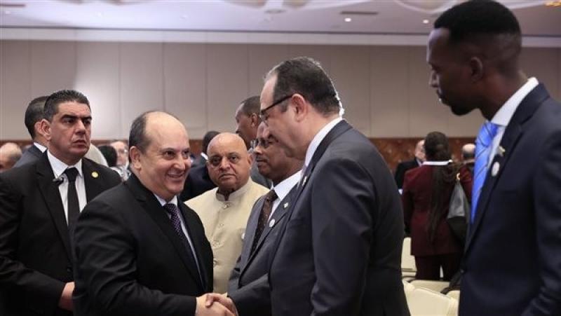 وزير قطاع الأعمال: علاقات مصر والجزائر تاريخية.. ونسعى لشراكات استراتيجية في قطاع الدواء