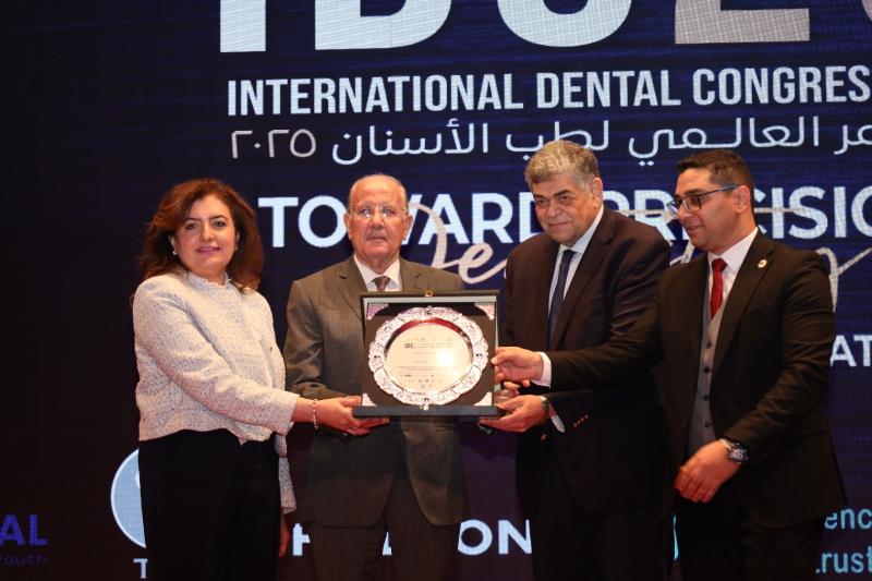 بالصور.. نجاح مبهر للمؤتمر العالمى IDC 2025 بكلية طب الأسنان بجامعة مصر للعلوم والتكنولوجيا
