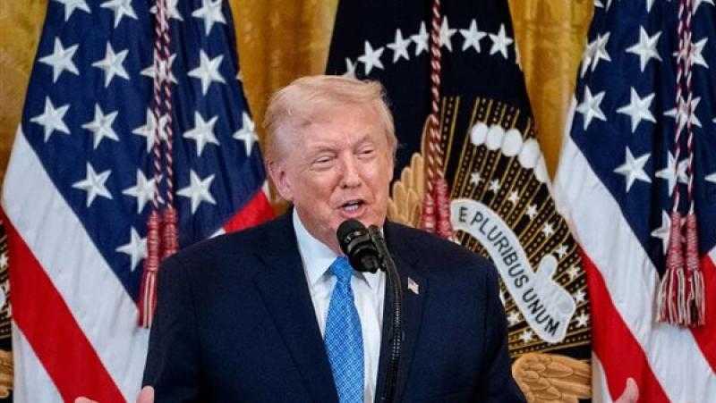 دونالد ترامب يعلن فرض حصار بحري جديد على نفط فنزويلا