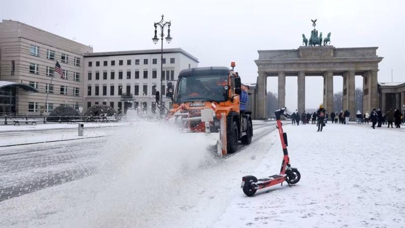 الشتاء يجبر أوروبا على العودة للغاز الروسي.. هجوم علني وتعاون في الخفاء
