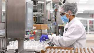 هيئة الدواء تطمئن المواطنين: لا نقص في أدوية البرد والأمراض المزمنة