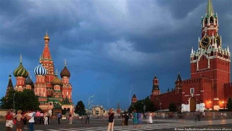 الكرملين: روسيا تفكر في إنهاء الحرب بما يضمن تحقيق أهدافها