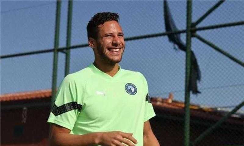 وسط حراسة مشددة.. وصول رمضان صبحي إلى محكمة الجنايات للحكم عليه بتهمة التزوير