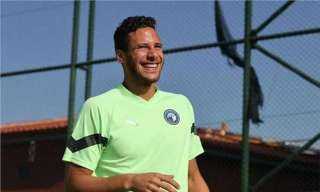 وسط حراسة مشددة.. وصول رمضان صبحي إلى محكمة الجنايات للحكم عليه بتهمة التزوير