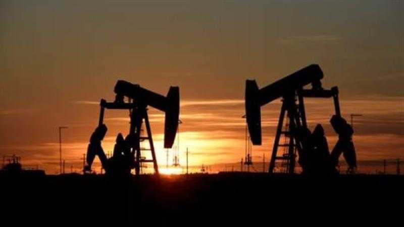تراجع أسعار النفط رغم المخاوف بشأن التوتر بين روسيا وأوكرانيا