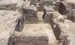 الكشف عن بقايا مجمع سكني متكامل للرهبان من العصر البيزنطي بسوهاج