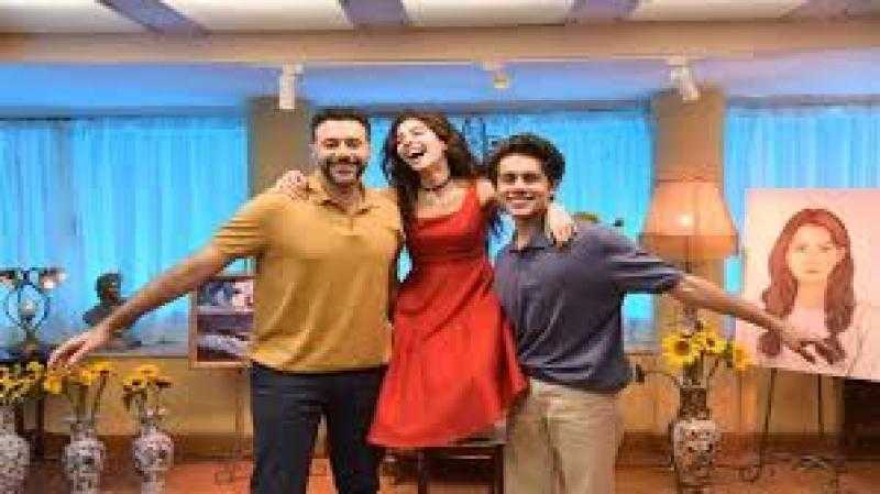 تعرف على إيرادات فيلم ولنا في الخيال حب أمس