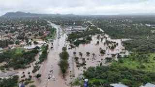 فيضانات جنوب إفريقيا تدمر متنزه كروجر وتسبب خسائر تتجاوز 25 مليون فيضانات جنوب إفريقيا تدمر متنزه كروجر وتسبب خسائر تتجاوز 25 مليون