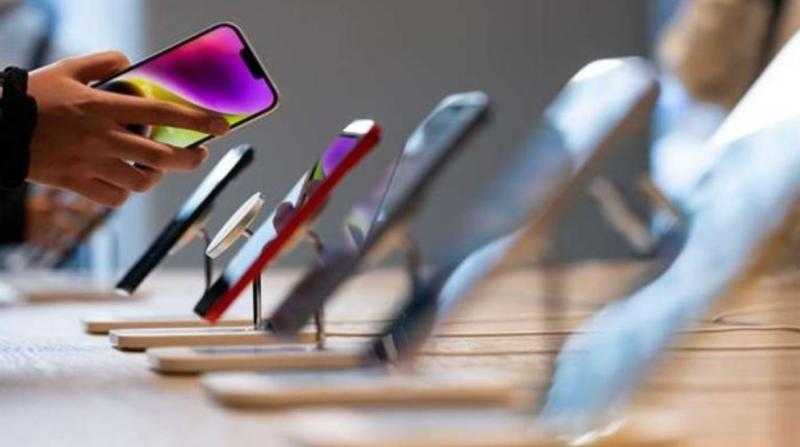 بعد إلغاء إعفاء الهواتف، شركات المحمول ترفع الأسعار بنسبة 15%