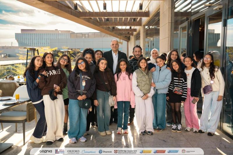 بالصور.. مدارس جلوبال بارادايم  تحتفي بالتميز الأكاديمي وتكرم طلابها المتفوقين في حفل إفطار تربوي