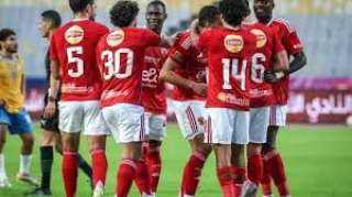 نجم الأهلي السابق: معتمد جمال أخطأ أمام سموحة.. وعودة إمام عاشور قوة لا تعوّض