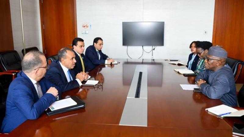وزير الخارجية يلتقي مفوض الشئون السياسية والسلم والأمن بالاتحاد الأفريقي