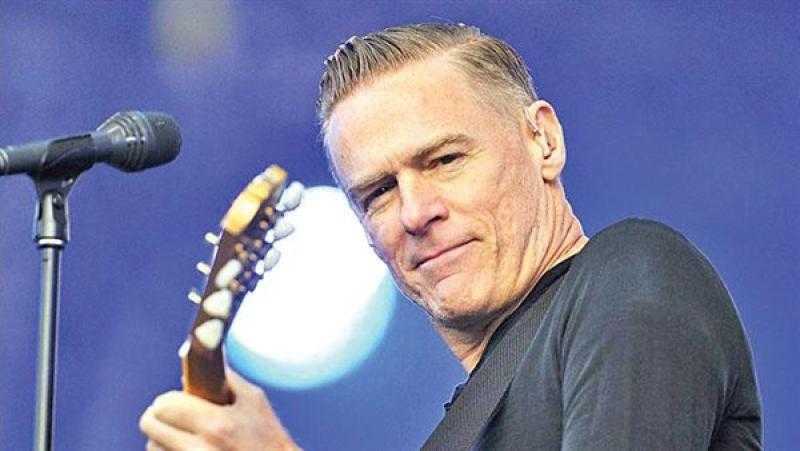 براين آدامز في مصر للمرة الأولى، تحضيرات استثنائية بالمتحف الكبير للحفل المرتقب