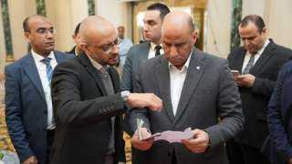 رداد يتفقد اختبارات المرشحين لموسم الحج.. 70٪ من العمالة المطلوبة للسعودية مصريين رداد يتفقد اختبارات المرشحين لموسم الحج.. 70٪ من العمالة المطلوبة للسعودية مصريين