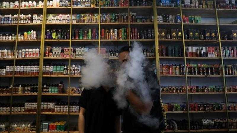 تداعيات خطيرة على الاقتصاد.. دعوة لتقنين استيراد وتداول الفيب والسجائر الإلكترونية