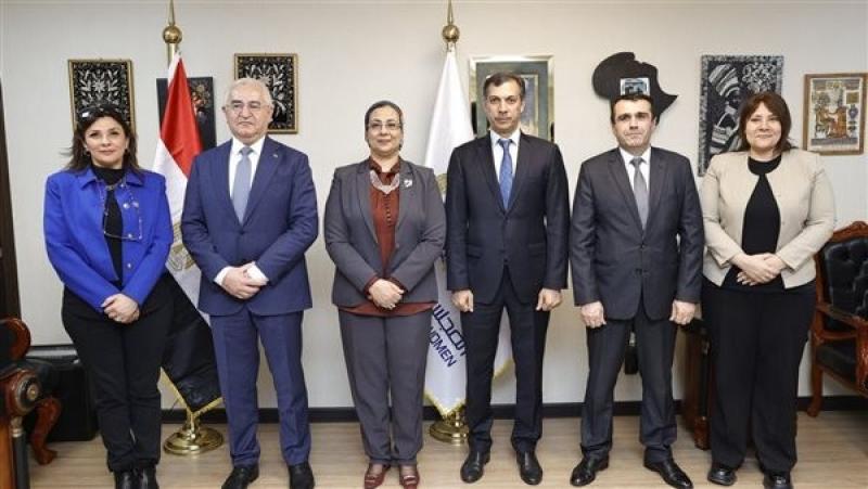 «القومي للمرأة» يبحث مع سفير أذربيجان بالقاهرة تعزيز التعاون في تمكين المرأة