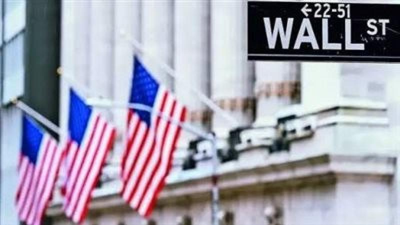 خسائر «وول ستريت».. هل يقود الذكاء الاصطناعي الأسواق العالمية نحو الهاوية؟