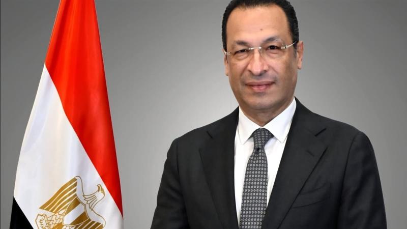 وزير الاتصالات يشارك في قمة تأثير الذكاء الاصطناعي بالهند