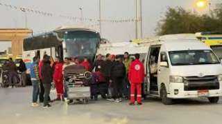 ضمن حملة إفطار مليون صائم.. الهلال الأحمر المصري يدفع بأكثر من 197 ألف سلة غذائية إلى غزة