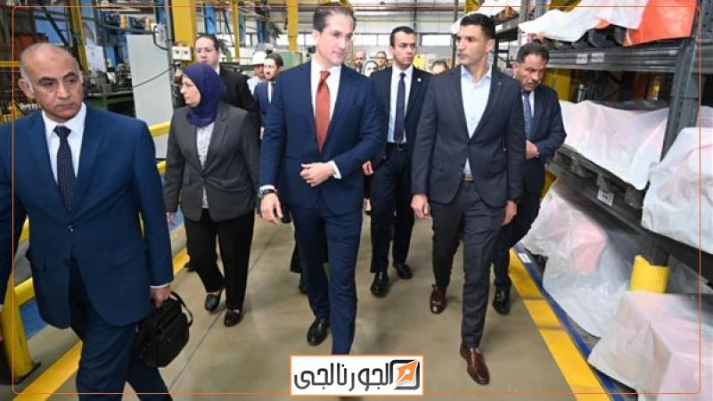 جولة ميدانية له بالمناطق الصناعية