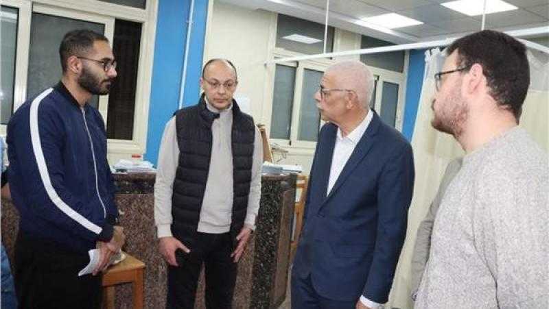رئيس جامعة المنوفية يجري جولة تفقدية بالمستشفيات الجامعية