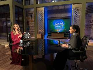 مي سليم: رفضت الجواز سنين علشان بنتي… ولسه بتنام جنبي. مي سليم: رفضت الجواز سنين علشان بنتي… ولسه بتنام جنبي.