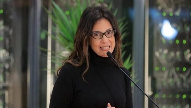 وزيرة الثقافة أمام ”اتصالات النواب”: نرفض منع الهواتف عن جيل ”ألفا” و”Z” والحل في الحوار والاحتواء