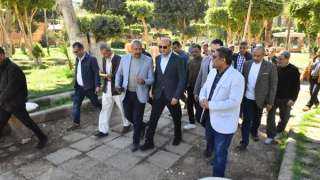 محافظ أسيوط يتابع تطوير حديقة ناصر بأبوتيج لإعادتها متنفسًا حضاريًا متكاملًا