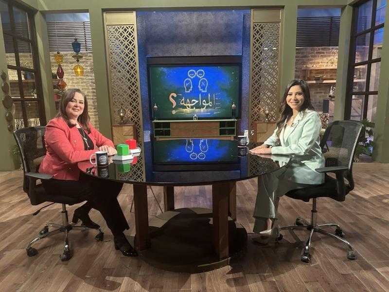 علا رامي تفتح قلبها في «بين السطور»: لا أخاف من العمر ولا أزوّر ملامحي