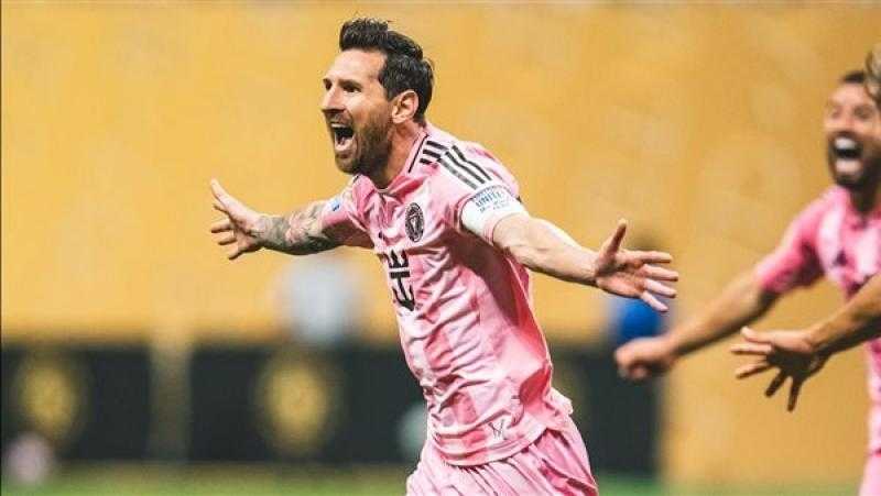 ميسي يعادل رقم بيليه التاريخي والسر في الركلات الحرة