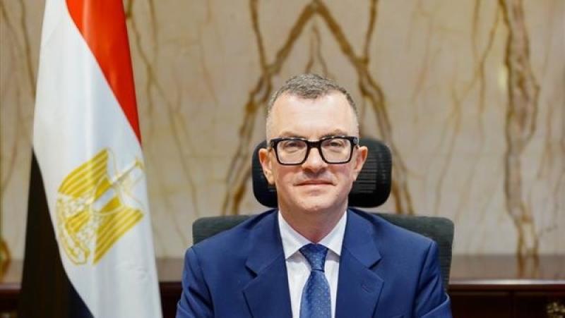 وزير التخطيط يبحث مع المديرالإقليمي لـ”الإيفاد” توسيع برامج الشراكة