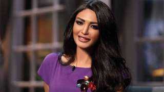 قلق حول صحة سالى عبد السلام بعد إعلانها عن صعوبة الحركة