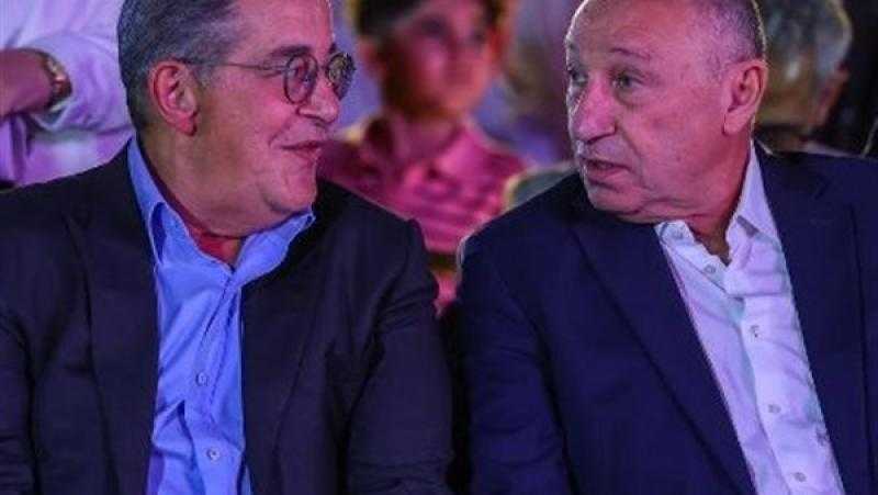 حقيقة أزمة الخطيب مع نائب رئيس الأهلي.. ياسين منصور في رحلة أوروبية