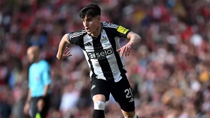 مانشستر سيتي يقترب من التعاقد مع الظهير الإنجليزي تينو ليفرامينتو