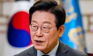 رئيس كوريا الجنوبية يدعو لوضع سقف لأسعار الوقود بعد اقتراب النفط من 120 دولاراً