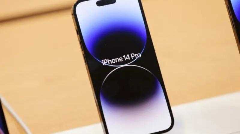 بسبب التوقيت الصيفي.. أخطاء في المنبه تضرب هواتف آيفون