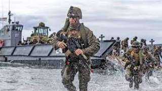 وول ستريت جورنال: آلاف من المارينز الأمريكيين في طريقهم إلى الشرق الأوسط