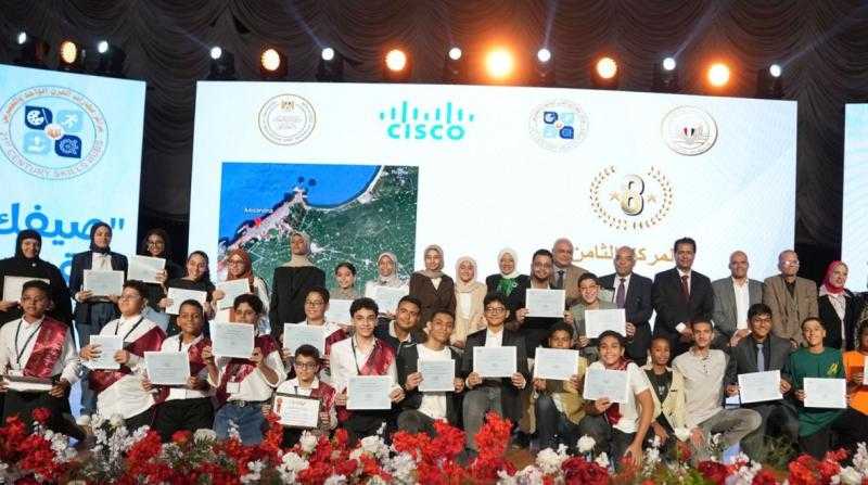 50 منحة مجانية لأبناء الشهداء في التكنولوجيا واللغات