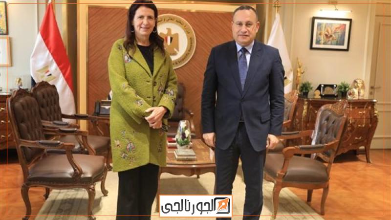 وزير التعليم العالى والبحث العلمى