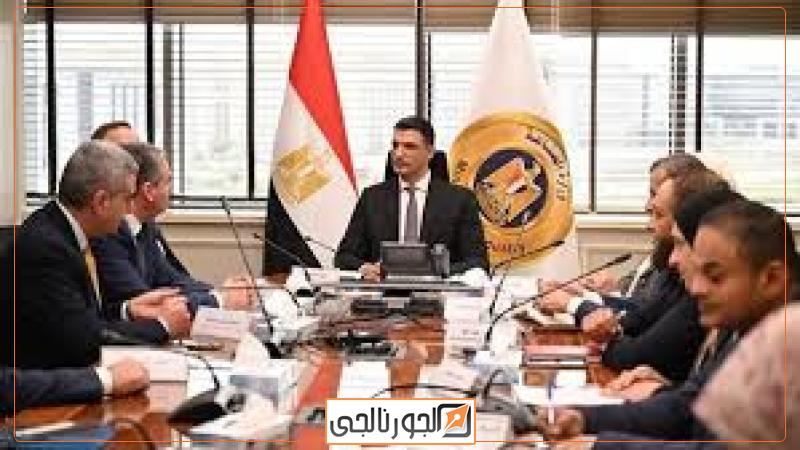 وزير الصناعة