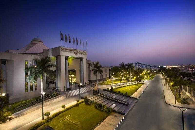 للمرة الأولى.. جامعة مصر للعلوم والتكنولوجيا تدخل تصنيف التعليم العالي الأمريكي وتحقق المركز 231 عالميا في 2026