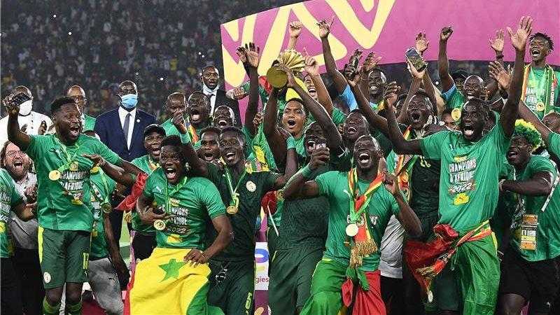 كاف في ورطة.. عوار المادة 82 ينصف السنغال في أزمة لقب أمم إفريقيا