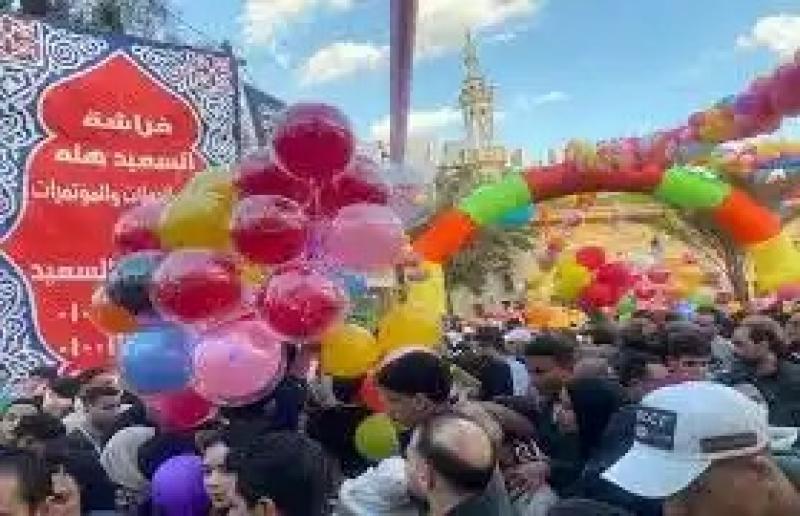 إقبال كثيف على صلاة عيد الفطر بالمساجد والساحات بجميع أنحاء الجمهورية