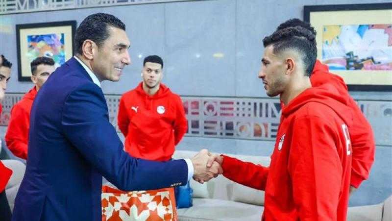 وزير الرياضة: مصر دائما تفتح ذراعيها لنجومها المهاجرين لتمثيلها دوليا