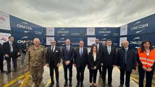 وزير الخارجية يسلم لبنان 1000 طن مساعدات خلال زيارته لبيروت وزير الخارجية يسلم لبنان 1000 طن مساعدات خلال زيارته لبيروت