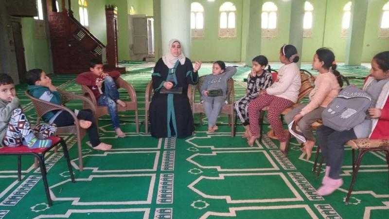 واعظات الأوقاف ينفذن برامج تثقيفية للأطفال بعدد من المساجد