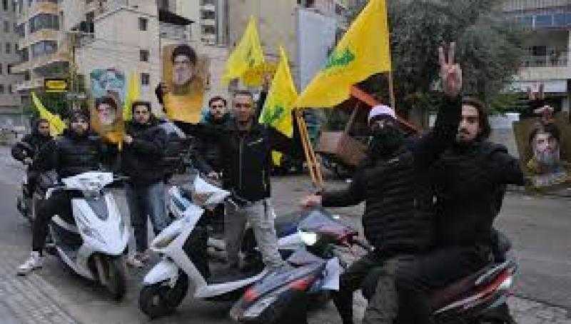 مشاهد لتكدس النازحين في الطرق خلال عودتهم إلى ديارهم بجنوب لبنان