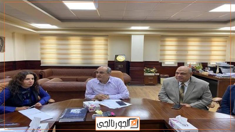 جامعة القاهرة التكنولوجية تبحث تطوير الأداء المؤسسي