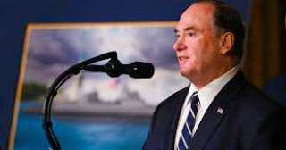 ”البنتاغون” يعلن مغادرة وزير البحرية الأميركية منصبه ”فوراً” .. دون تقديم تفسير